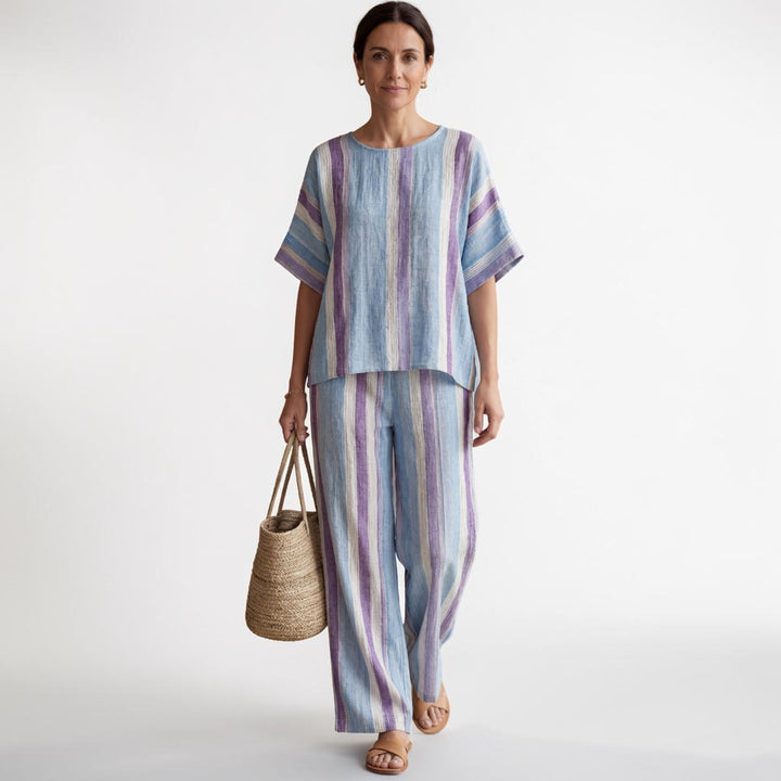 Ginevra — Top elegante en tono malva pastel y pantalones de lino a rayas