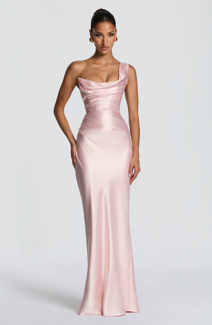 Vestido Carolina™ -  Elegancia asimétrica con caída satinada